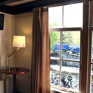 Single Room Shared Facilities